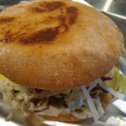 Falafel Kebab Burger (V)